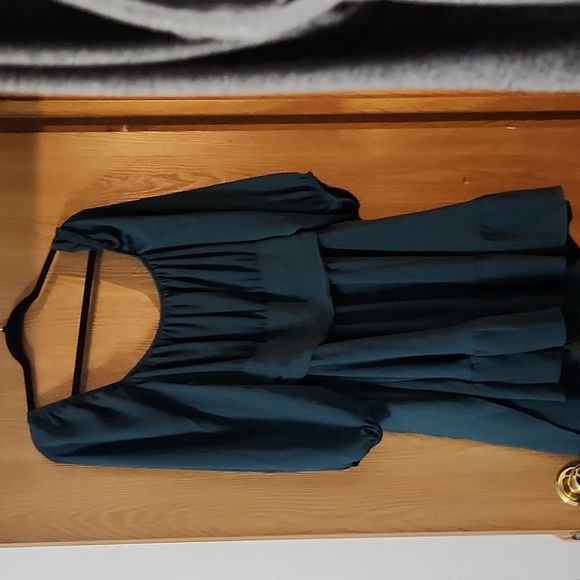 Dress - Picture 1 of 2